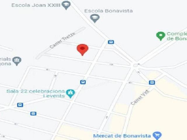 Piso en venta en calle Tretze, Tarragona, de 93 m² 3 habitaciones por 83.000