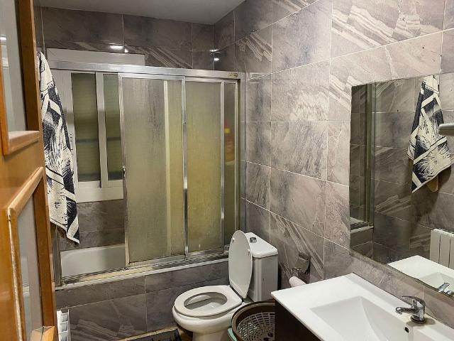 Piso en venta en calle Ur Planas Les, Gandesa, de 86 m² 4 habitaciones por 83.000