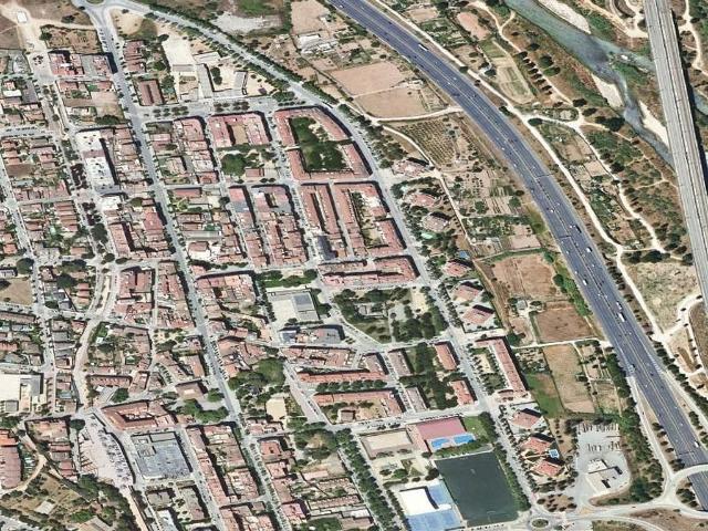 Piso en venta en calle Velázquez, Pallejà, de 97 m² 1 habitación por 446.006