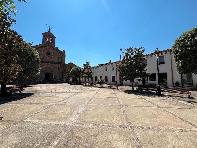 Piso en venta en calle Vell, Puig Reig, de 97 m² 3 habitaciones por 80.000