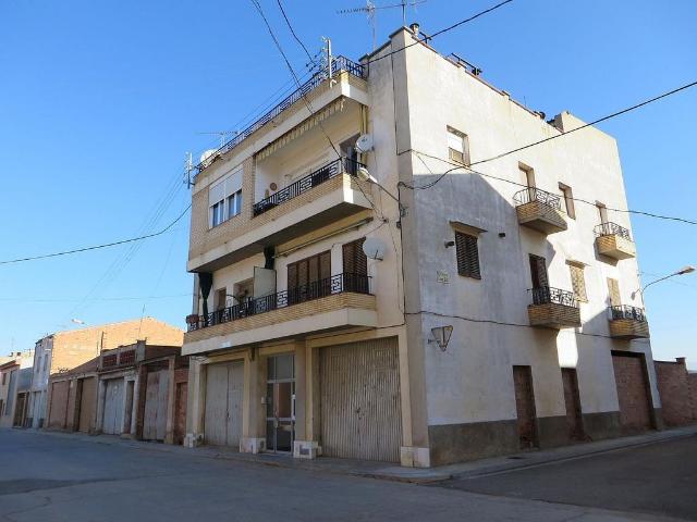 Piso en venta en calle Ventura Gassol, Bellcaire d´Urgell, de 96 m² 3 habitaciones por 58.400