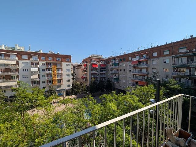 Piso en venta en calle Verdaguer, Tarragona, de 84 m² 3 habitaciones por 290.000