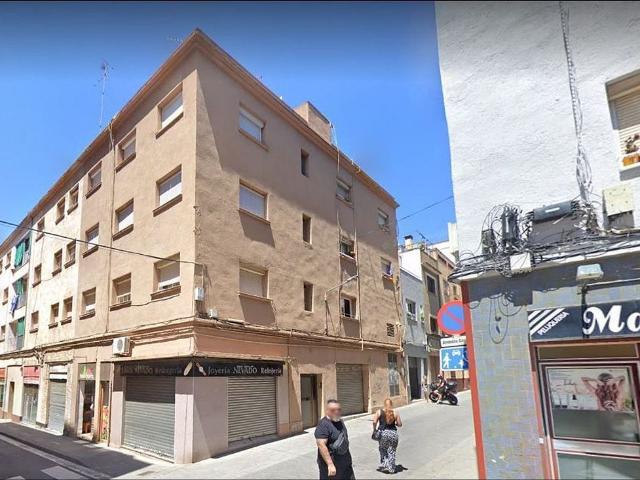 Piso en venta en calle Verge de Las Maravillas, Mataró, de 69 m² 2 habitaciones por 93.000