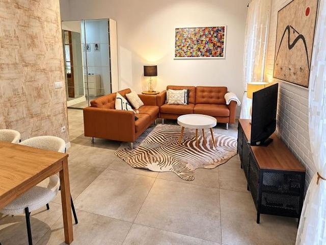 Piso en venta en calle Viladomat, Barcelona, de 40 m² 1 habitación por 375.000