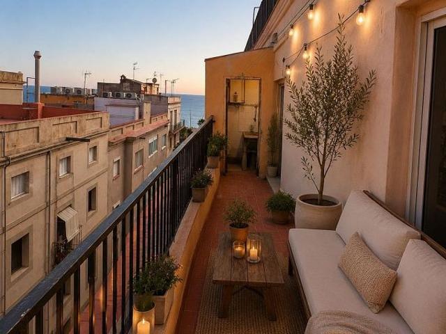 Piso en venta en calle Vinaros, Barcelona, de 26 m² 1 habitación por 192.000