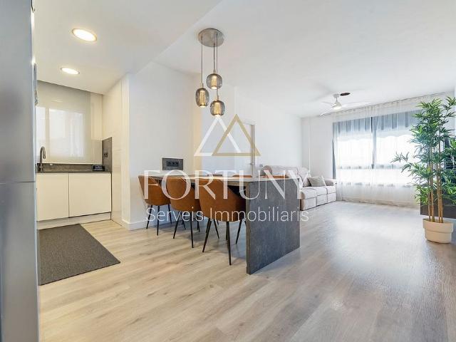 Piso en venta en calle Vintiset, Tarragona, de 102 m² 3 habitaciones por 189.700
