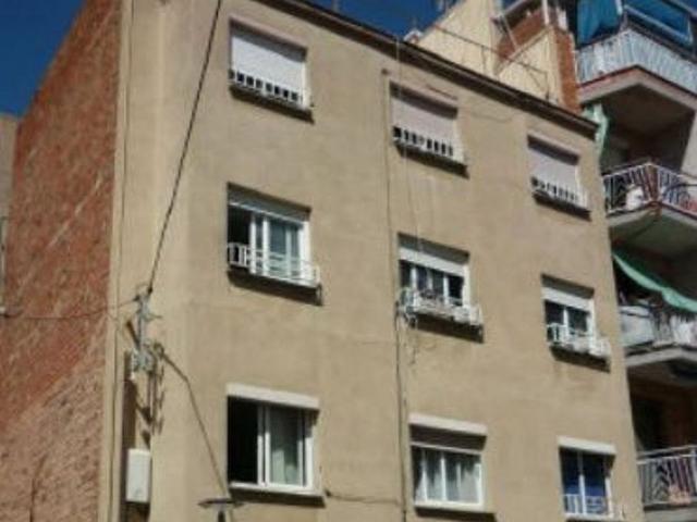 Piso en venta en calle Vintiun, Tarragona, de 66 m² 1 habitación por 33.900