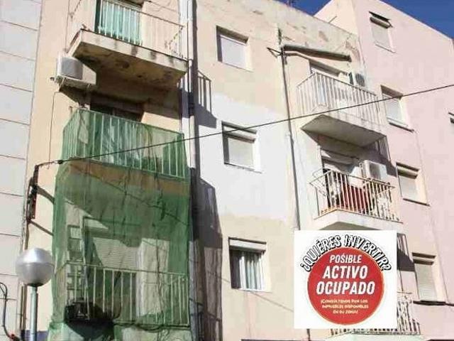 Piso en venta en calle Vintiu, Tarragona, de 61 m² 2 habitaciones por 48.500