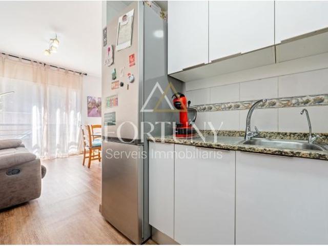 Piso en venta en Calle Vinyols, Montbrio