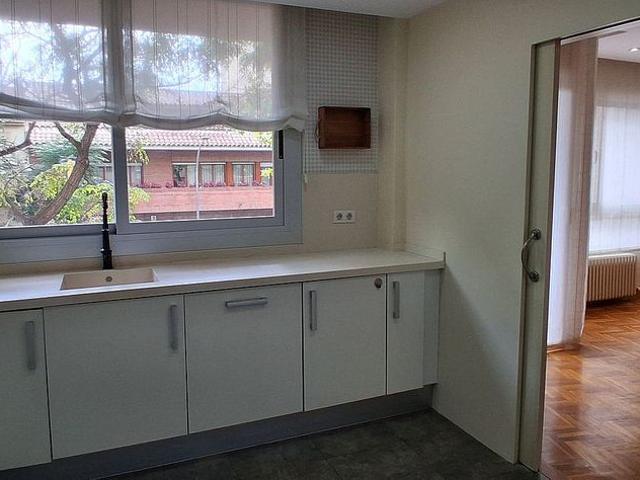 Piso en venta en ronda De Zamenhof, Sabadell, de 95 m² 4 habitaciones por 490.000