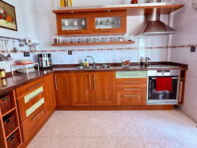 Piso en Venta en Callejón del Castillo El Calero Las Huesas