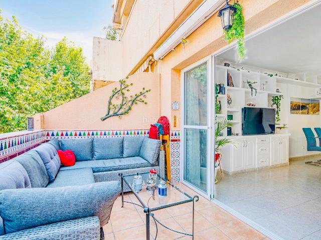 Piso en venta en Calp, Pueblo. NUEVO Y PRECIOSO APARTAMENTO EN VENTA EN CALPE, CON ESPECTACULAR TERRAZA Y ASCENSOR!. Pisos.