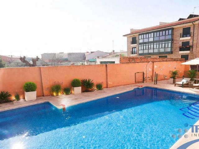 Piso en Venta en Camarena