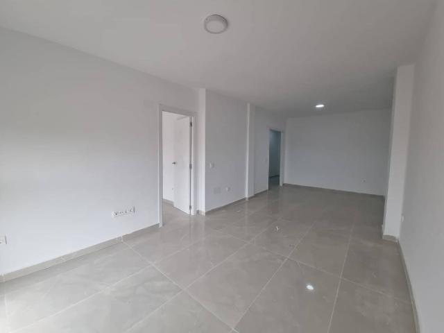 Piso en venta en Camarena