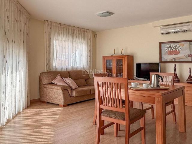 Piso en venta en Camarles Costa Dorada. Luminoso piso de 2 habitaciones en el centro de Camarles, a pocos minutos de la playa finca seminueva. Pisos.