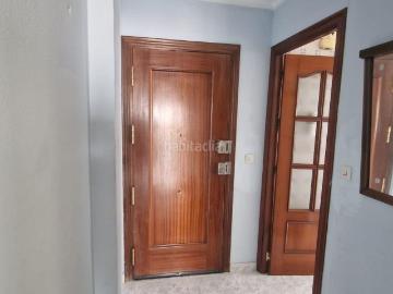 Piso en venta en Camas, Centro Barriada Mallorca. Luminoso piso de 3 dormitorios con terraza en Camas. Pisos.