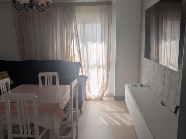 Piso en venta en Camas, Centro Barriada Mallorca. LUMINOSO PISO DE 88 M² LISTO PARA ENTRAR A VIVIR EN CAMAS. Pisos.