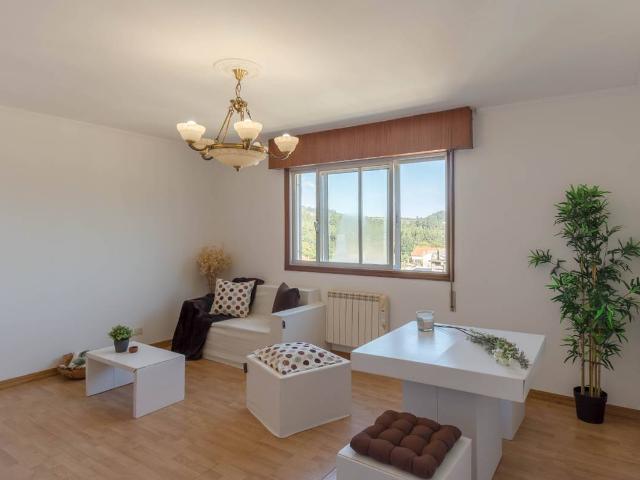 Piso en Venta en Cambre