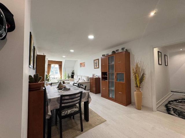Piso en Venta en Cambre