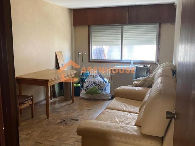 Piso en venta en Cambre. Pisos.