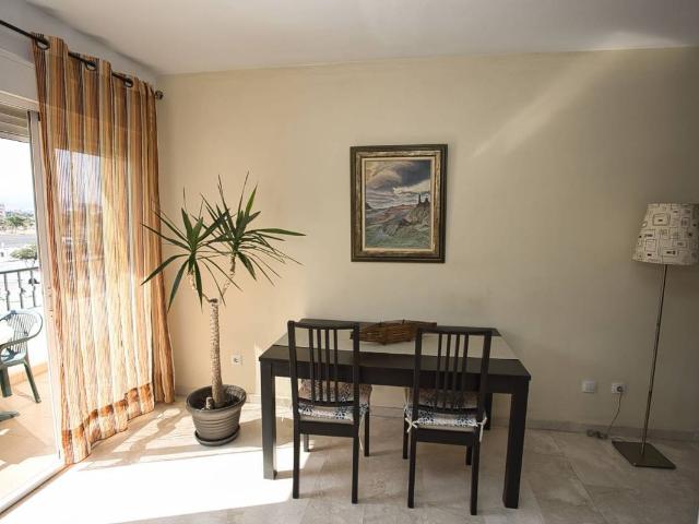 Piso en Venta en Camino Viejo de Málaga