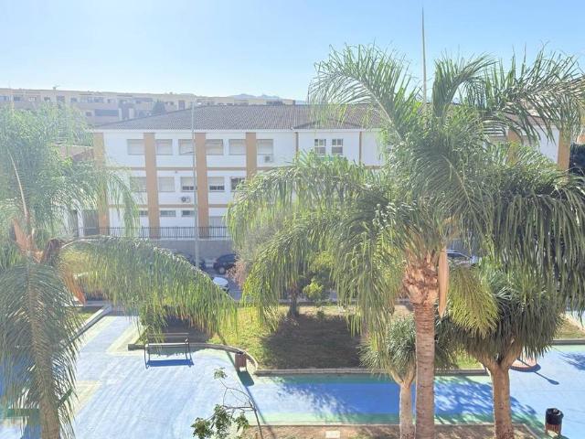 Piso en Venta en Camino Viejo de Málaga