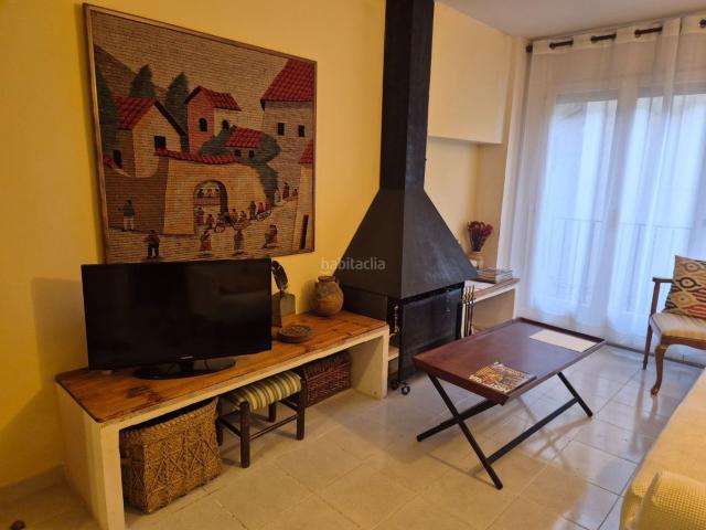 Piso en venta en Camprodon Pirineos. Muy buena situación y distribución. Pisos.