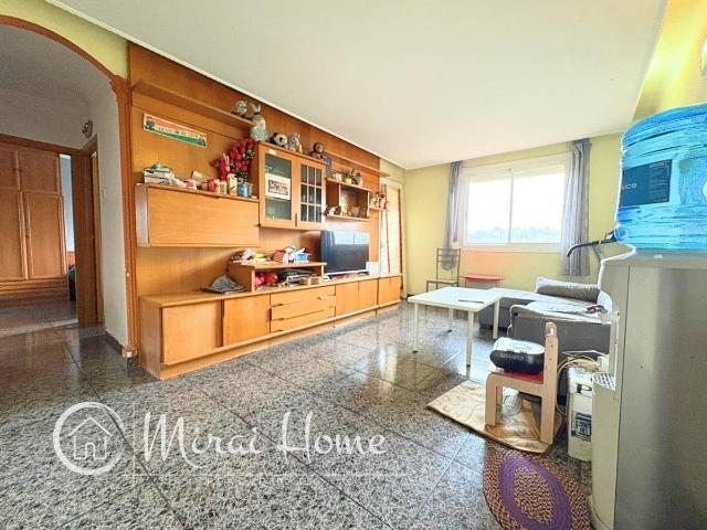 Piso en Venta en Can Bassa