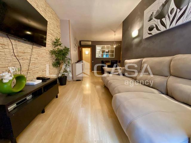 Piso en Venta en Can Mariner