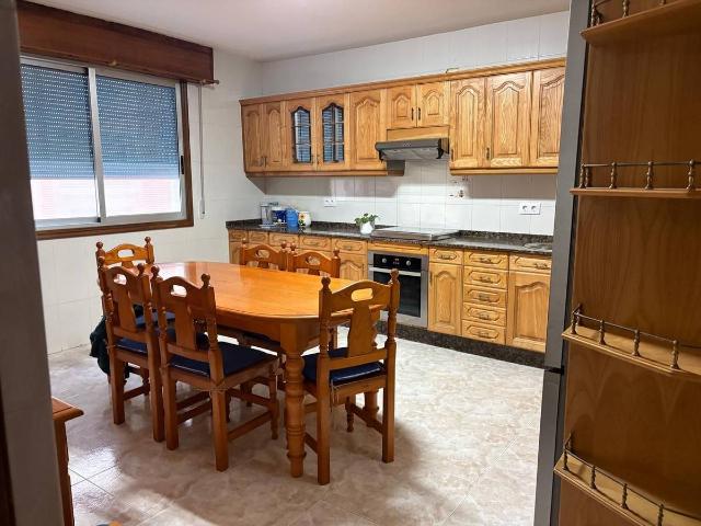 Piso en Venta en Cangas pueblo