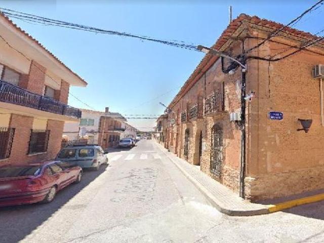 Piso en venta en Casas De Fernando Alonso, Calle calvario 28