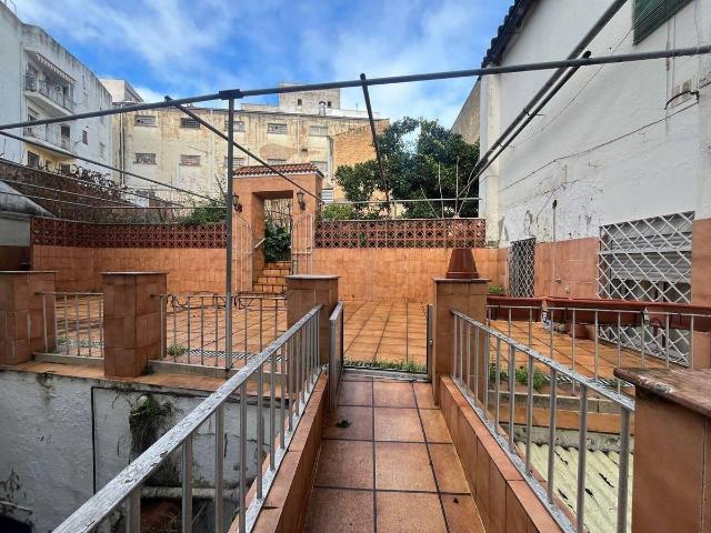 Piso en Venta en Casco Antiguo