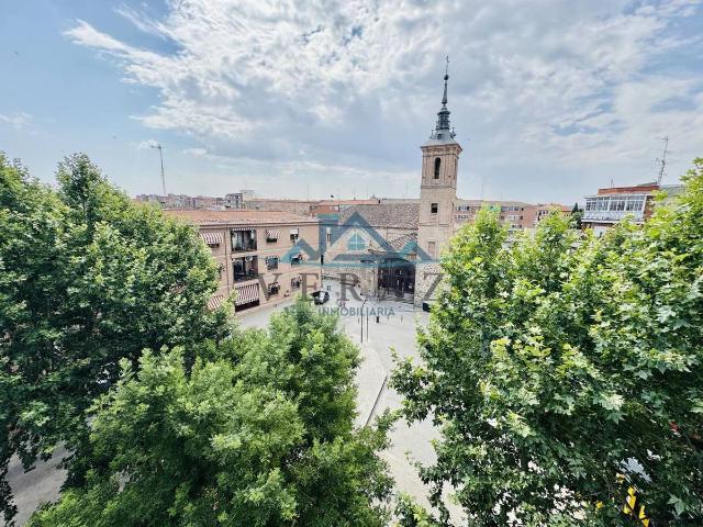 Piso en Venta en Casco Antiguo