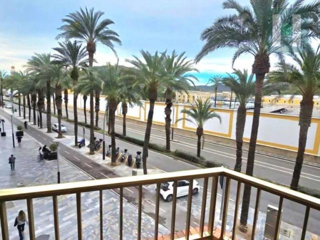Piso en Venta en Casco Antiguo