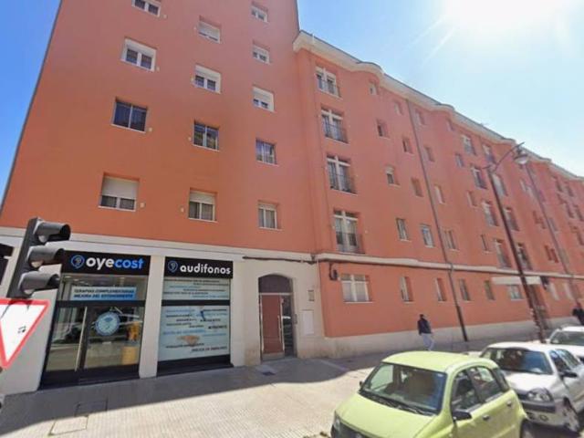 Piso en Venta en Casco Antiguo
