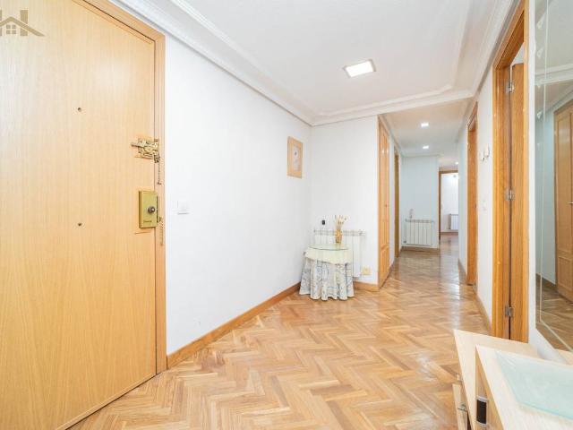 Piso en Venta en Casco Antiguo