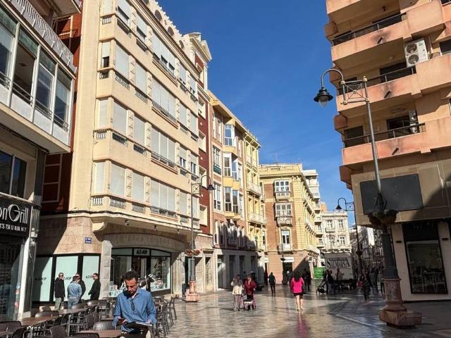 Piso en Venta en Casco Antiguo