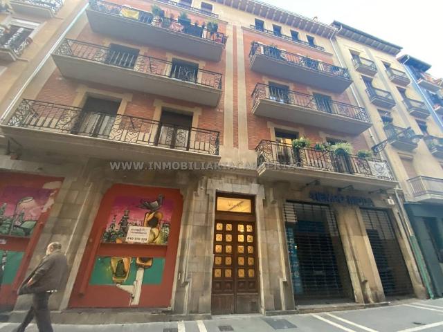 Piso en Venta en Casco Antiguo