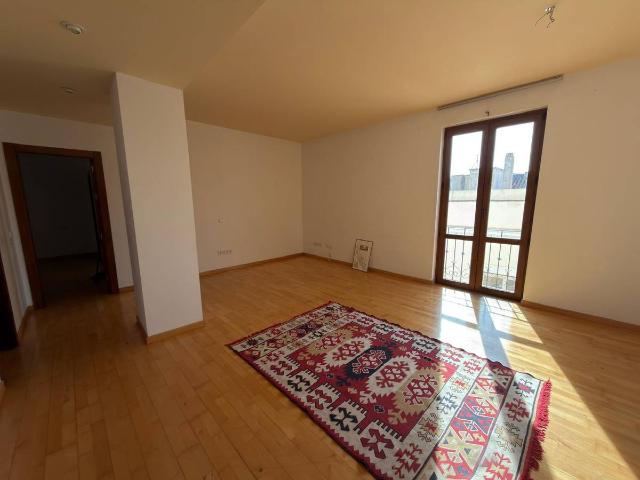 Piso en Venta en Casco Antiguo