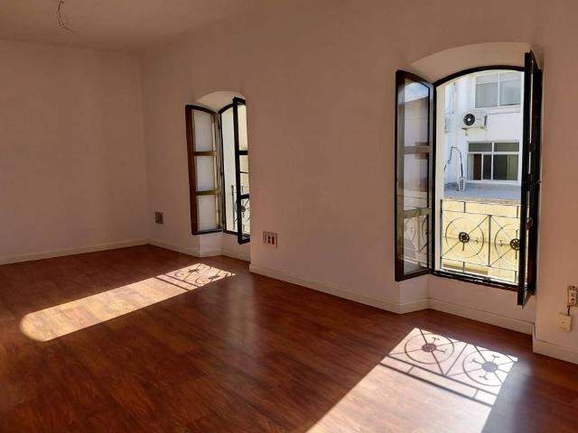 Piso en Venta en Casco Antiguo