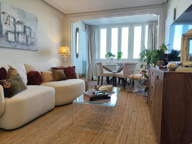 Piso en Venta en Casco Antiguo