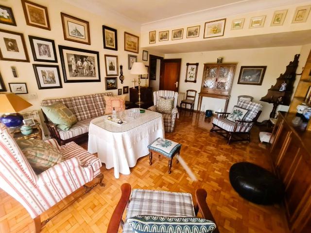 Piso en Venta en Casco Antiguo