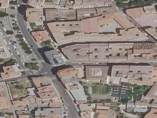 Piso en Venta en Casco Antiguo
