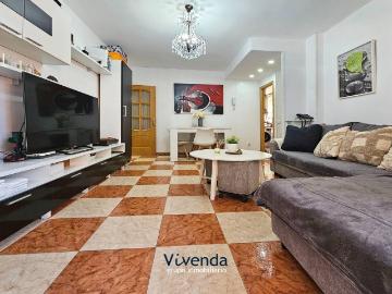 Piso en Venta en Casco Antiguo