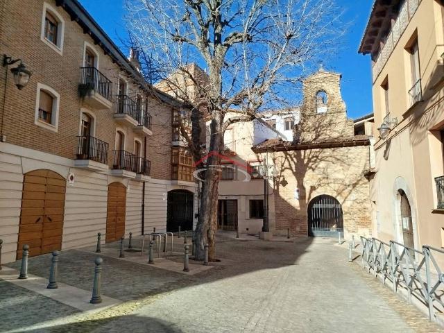 Piso en Venta en Casco Antiguo