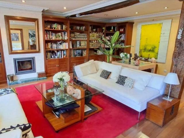 Piso en Venta en Casco Viejo