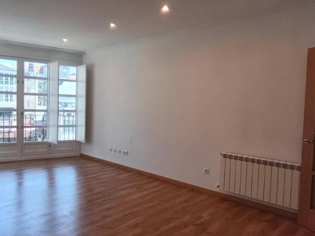 Piso en Venta en Casco Viejo