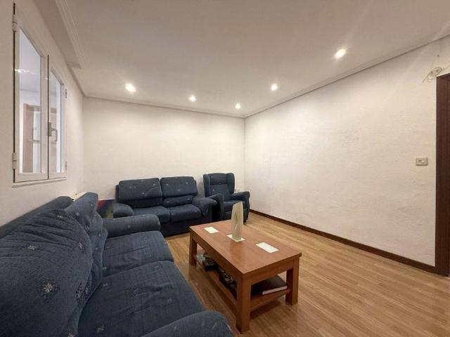 Piso en Venta en Casco Viejo
