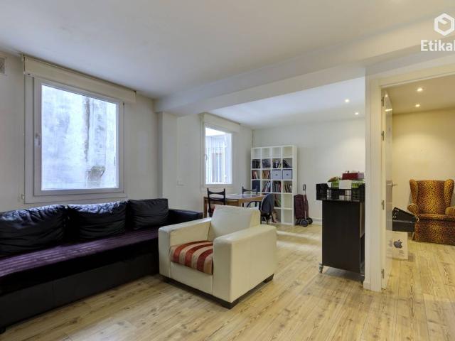 Piso en Venta en Casco Viejo
