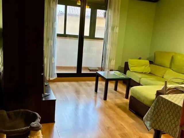 Piso en Venta en Casetas Villarrapa